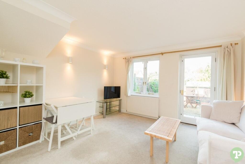 Light sitting room
