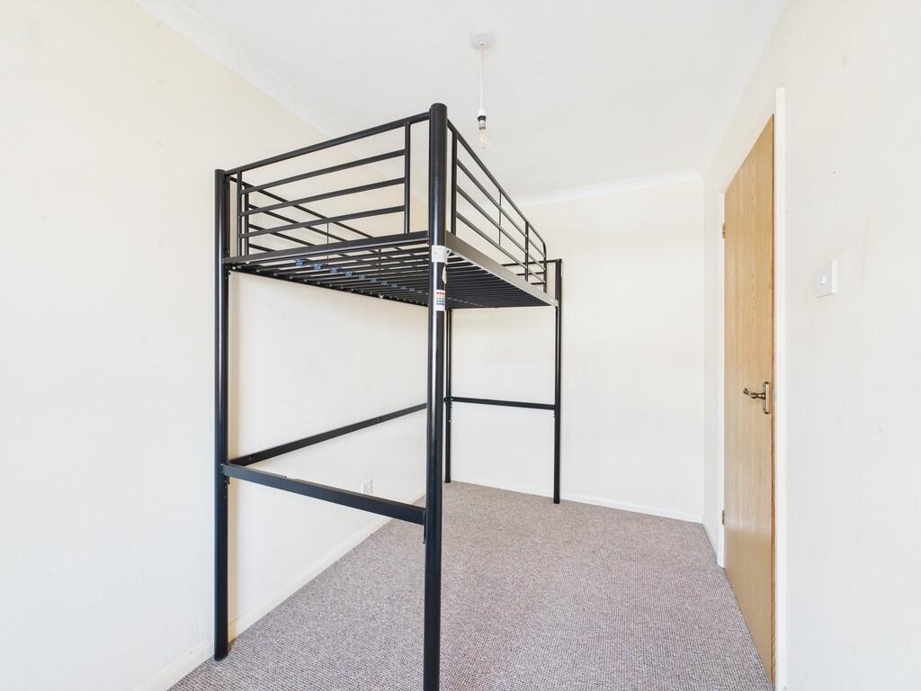 CAM02089G0-PR0423...