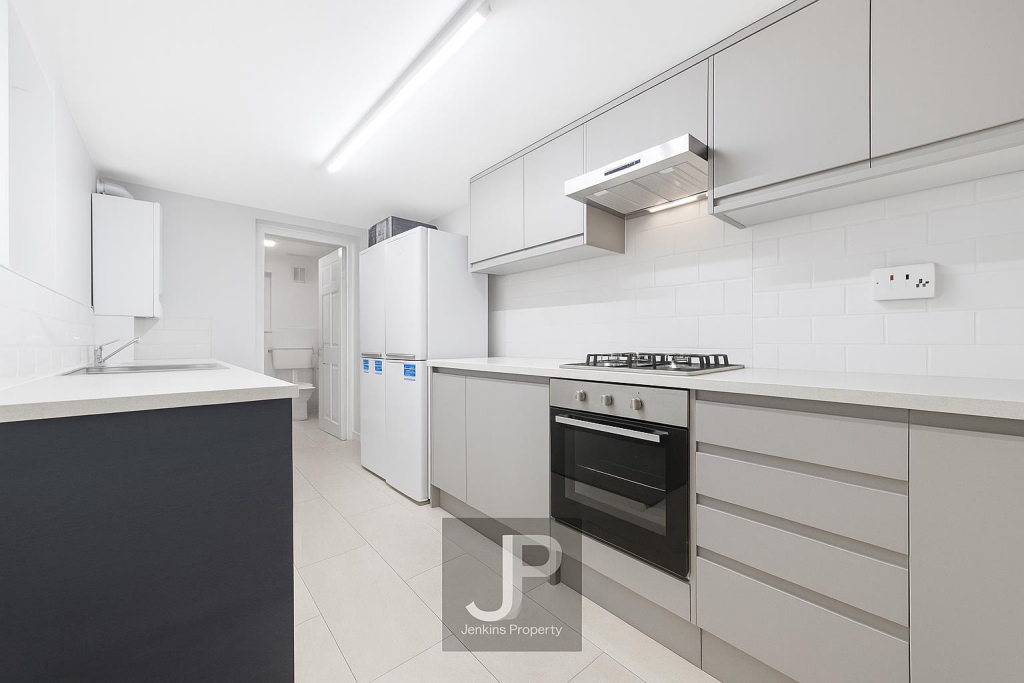 Kitchen. option 1 re model