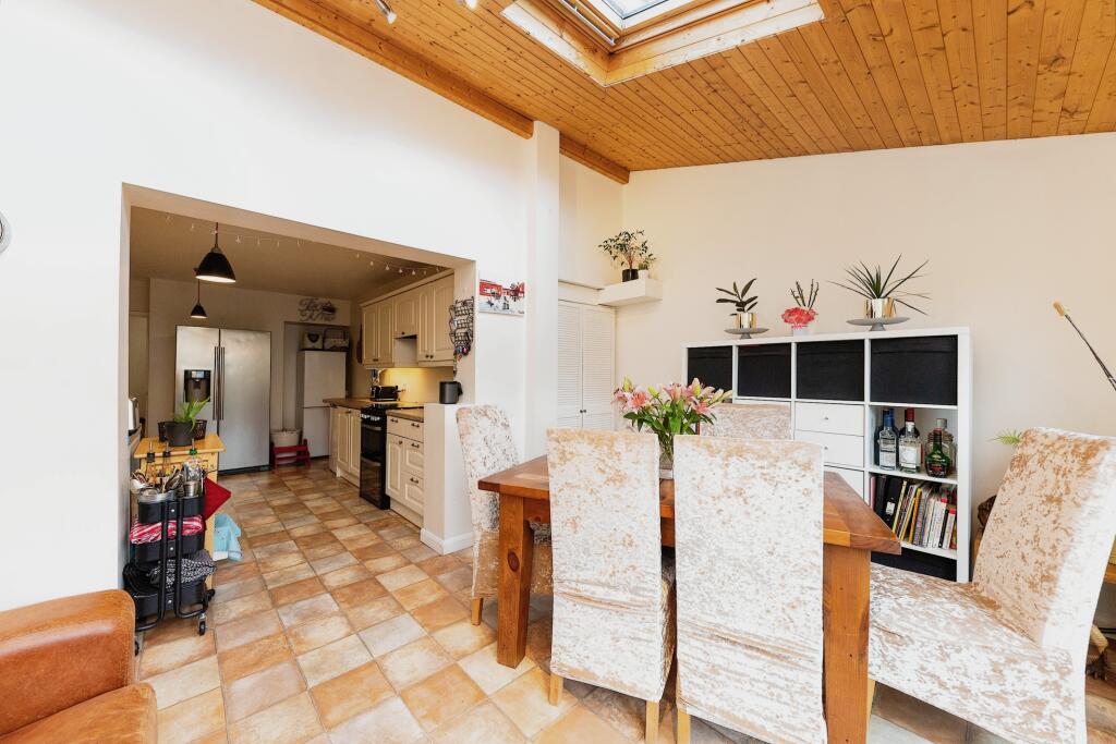 Breakfast Room