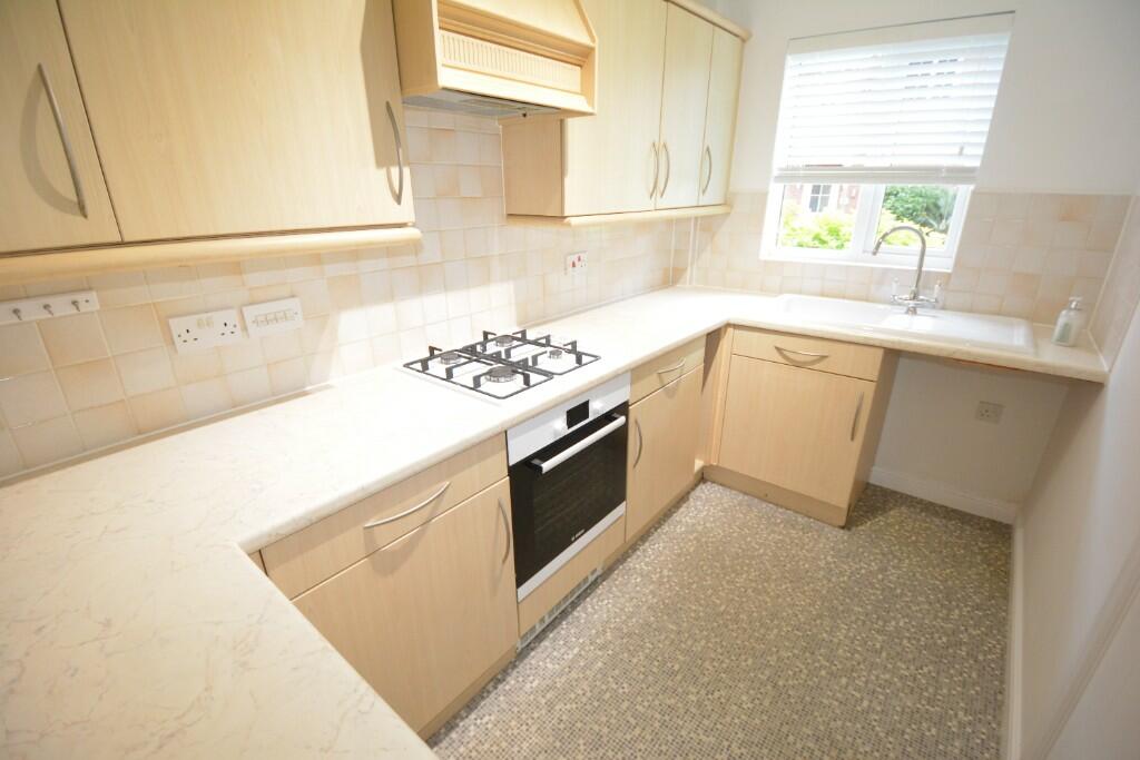 Fitted Kitchen: