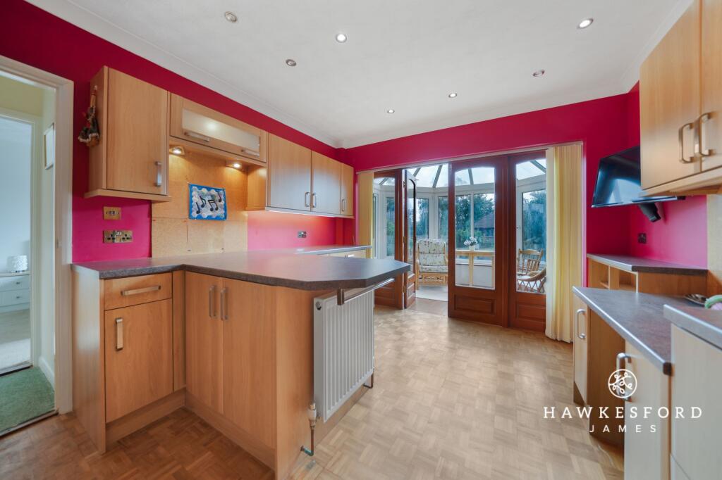 Coppins Lane, Borden - Dining room