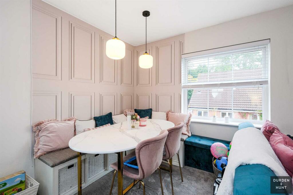 Kensington Court-11.JPG