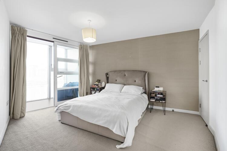 502_Falcon_Wharf-3