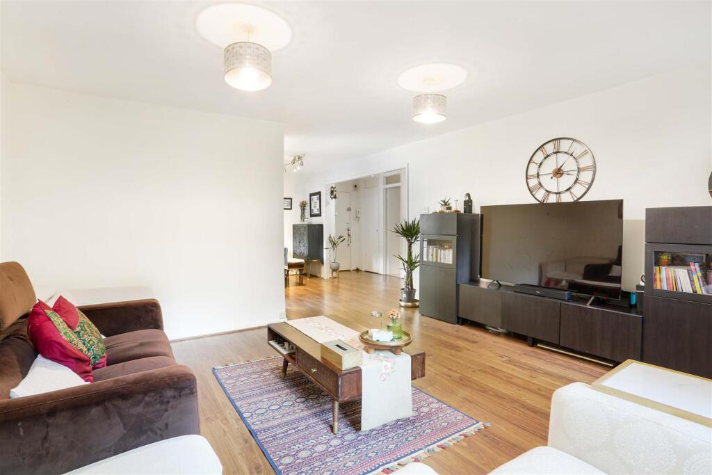 1472032970 -  14.jpg