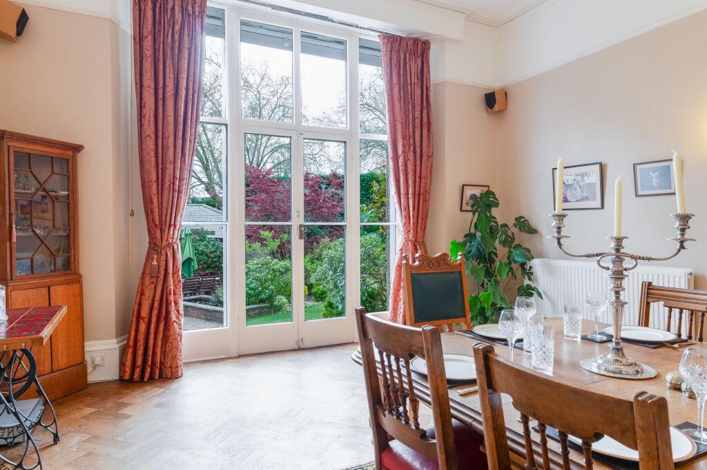 Full height doors to garden