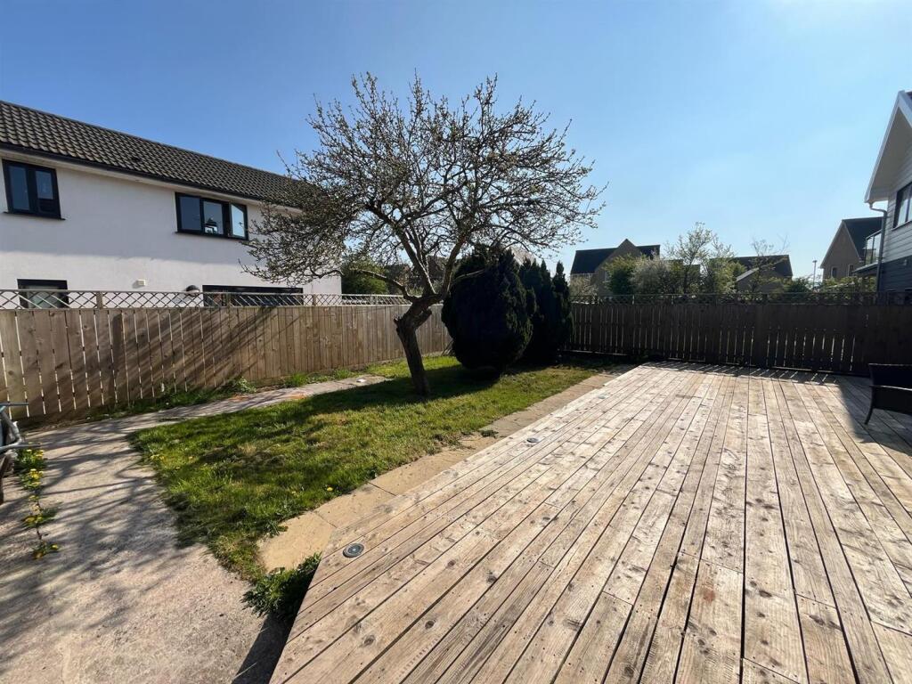 WhatsApp Image 2025-04-11 at 18.03.07_0329da5c.jpg