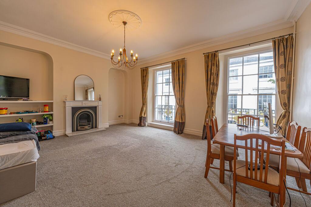 Living/Dining room