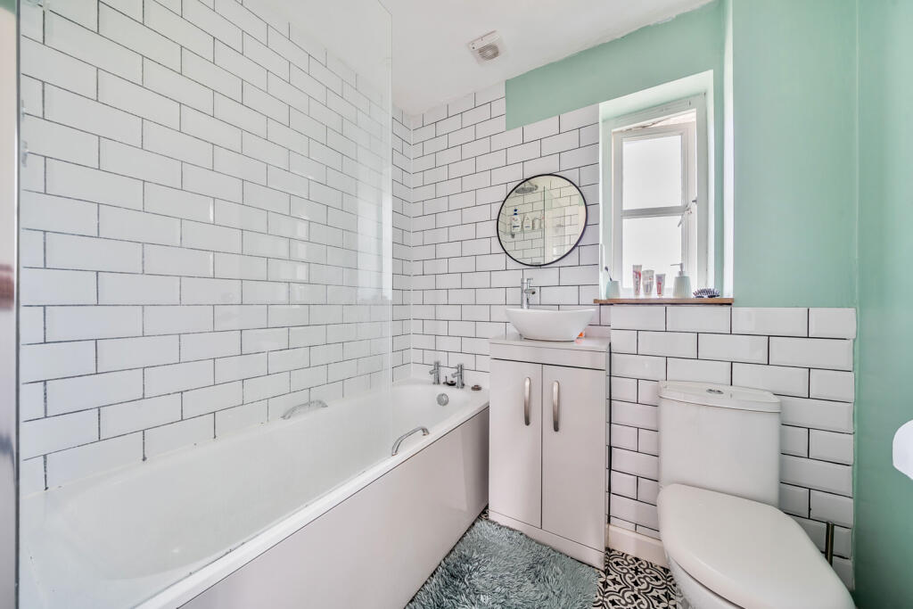 1329456-11-688107...