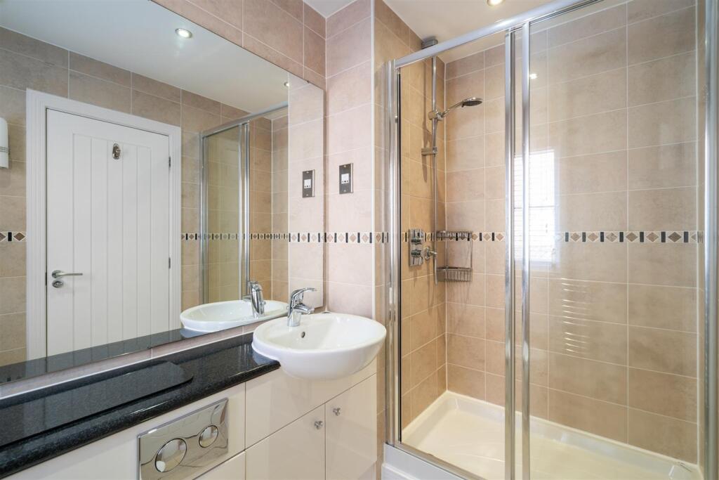 136 Norton Lane_017.jpg