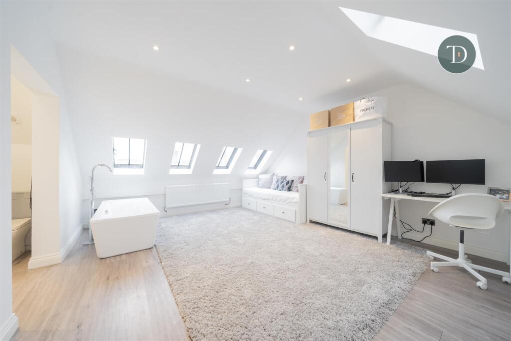 Claughton Firs, Oxton (31).jpg