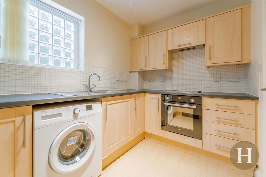 Hadleigh Estate Agents-12.jpg