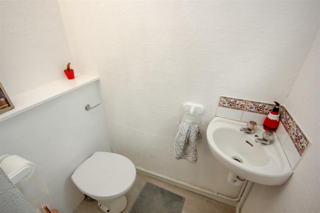 Cloakroom.jpg