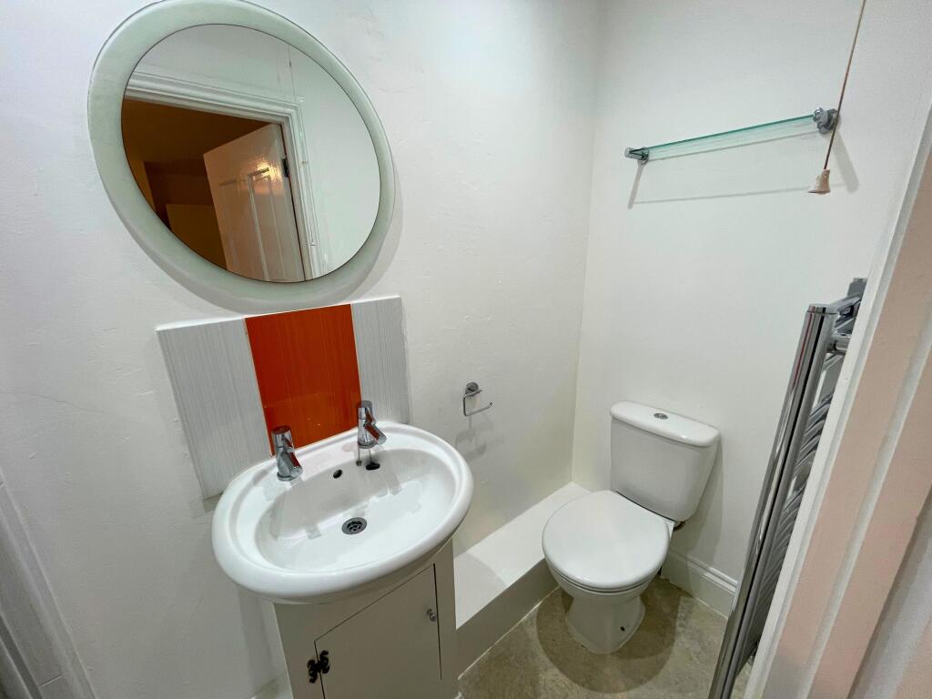Ensuite