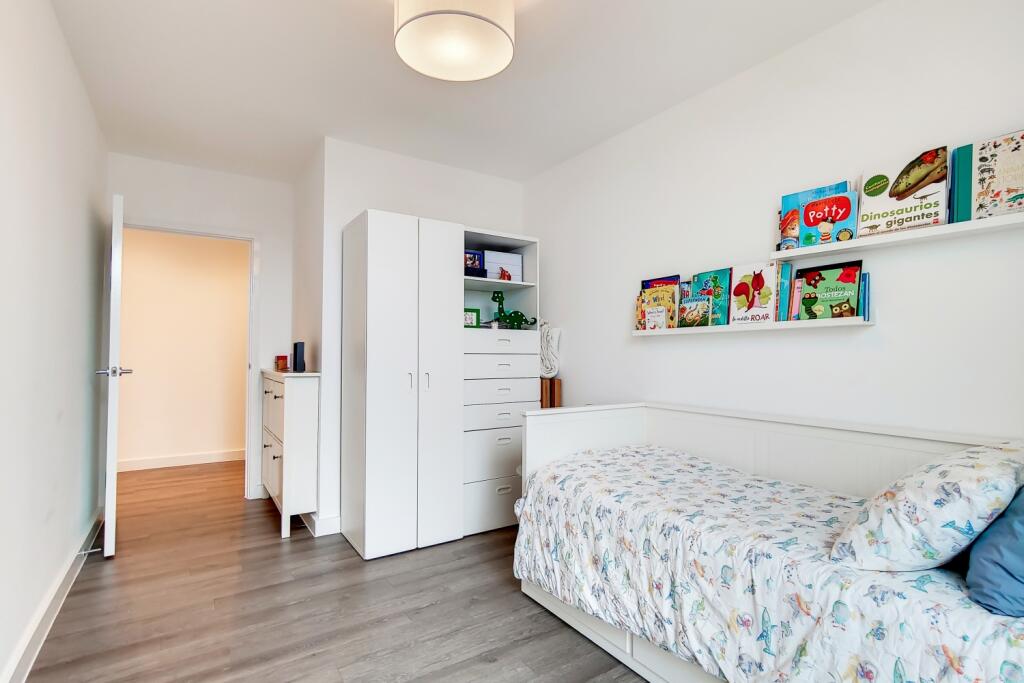 15_Bedroom_3_8