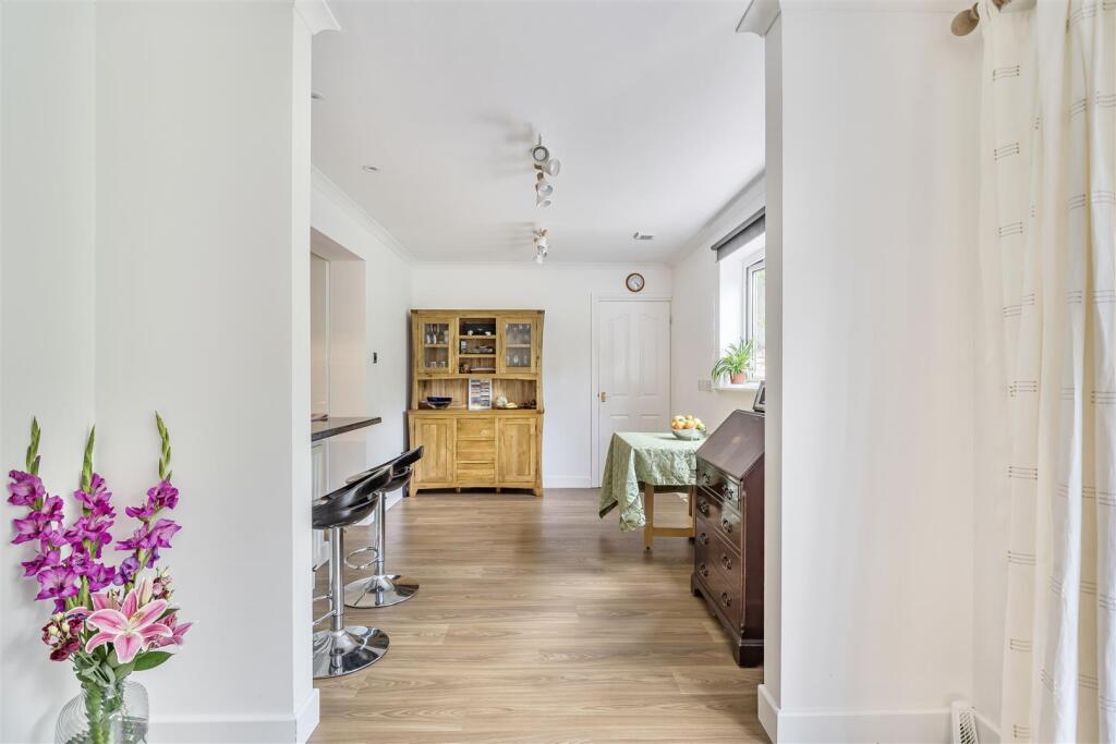 1329528-28-687fb83cc0856-ARW .jpg