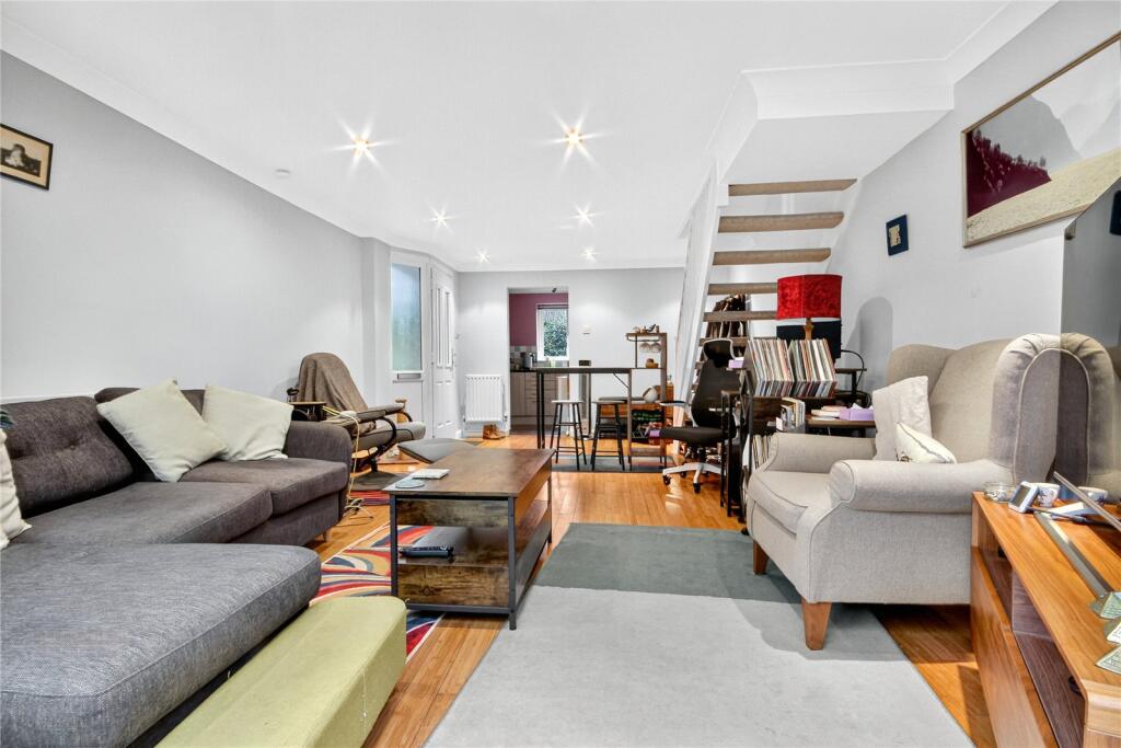 Living/Dining Room