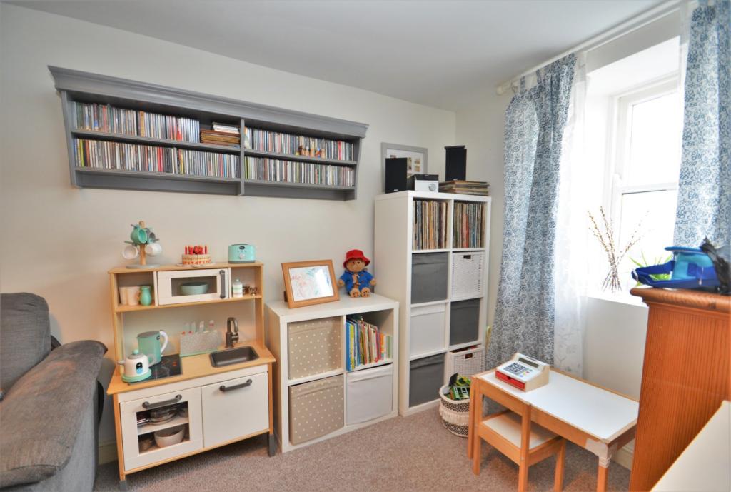 Sitting/Dining Room