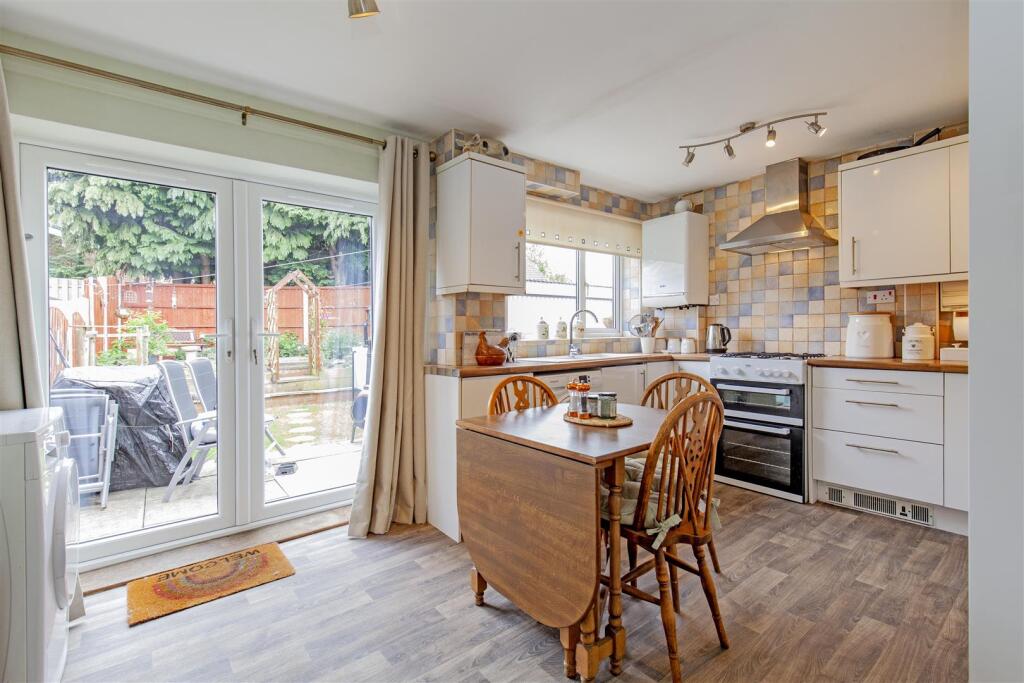 Kitchen-1.jpg