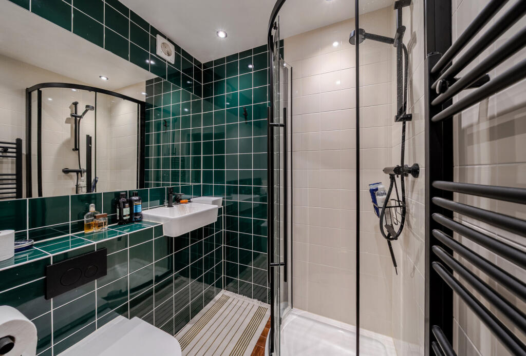 1394294-22-69429b...