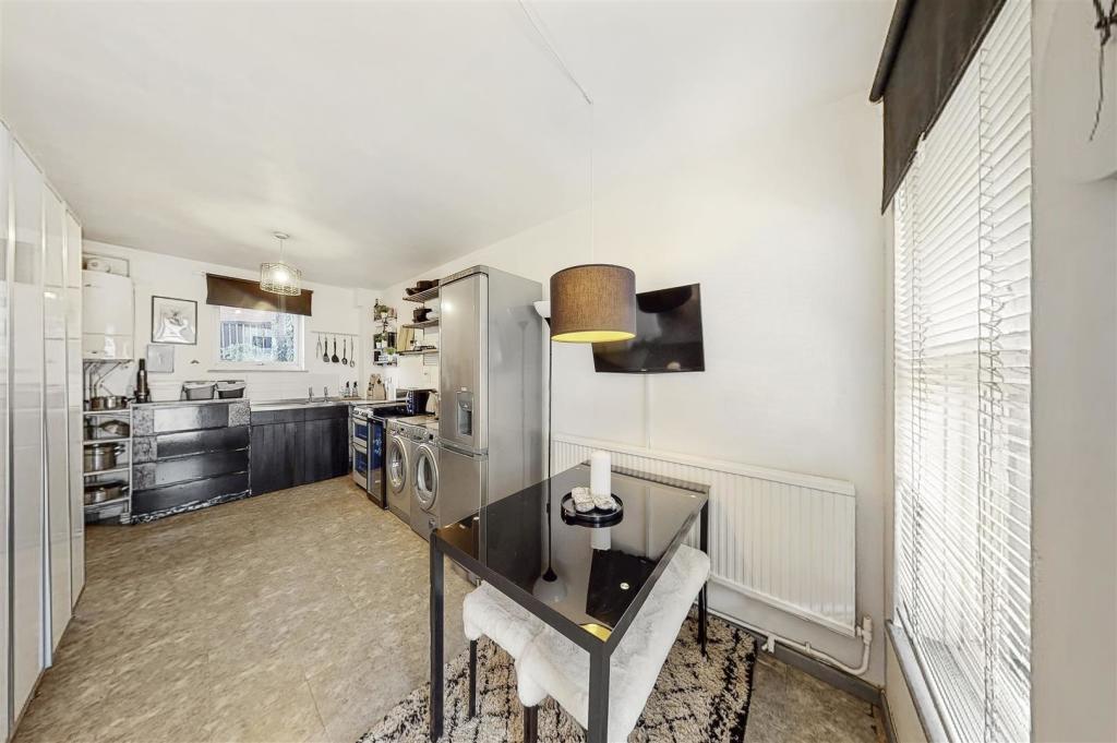 87 Elms Lane - nB32lPt8okWG8E590vTb.jpg