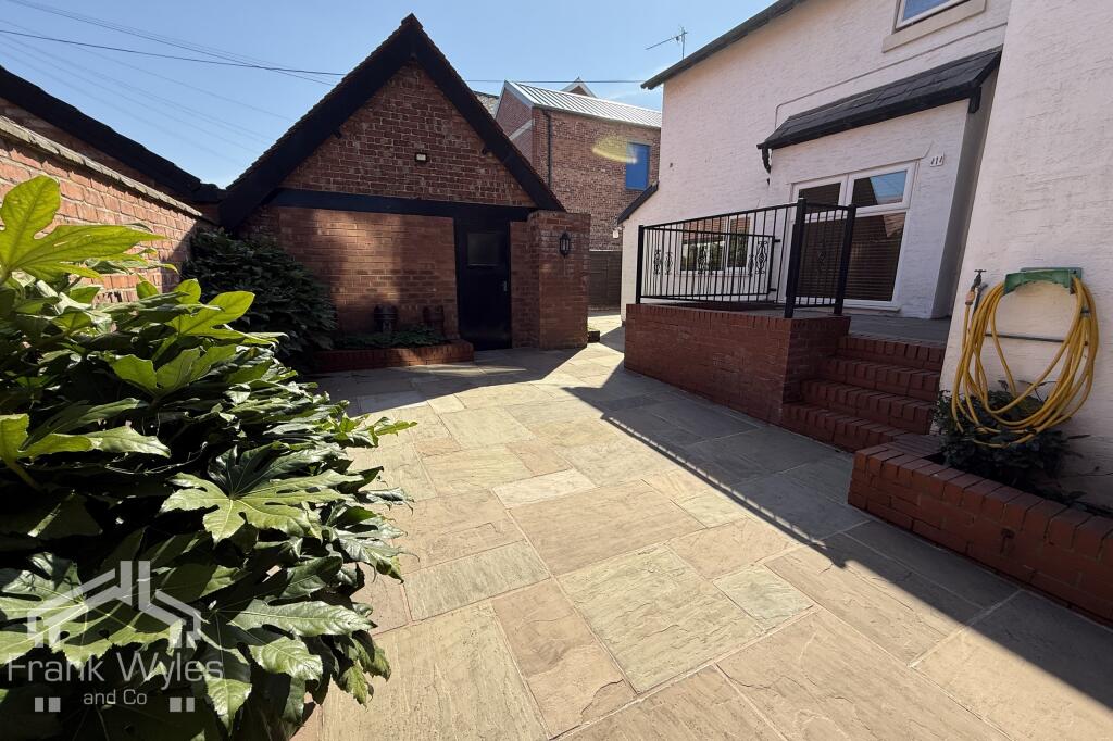 Photo 08-04-2025, 13 22 20