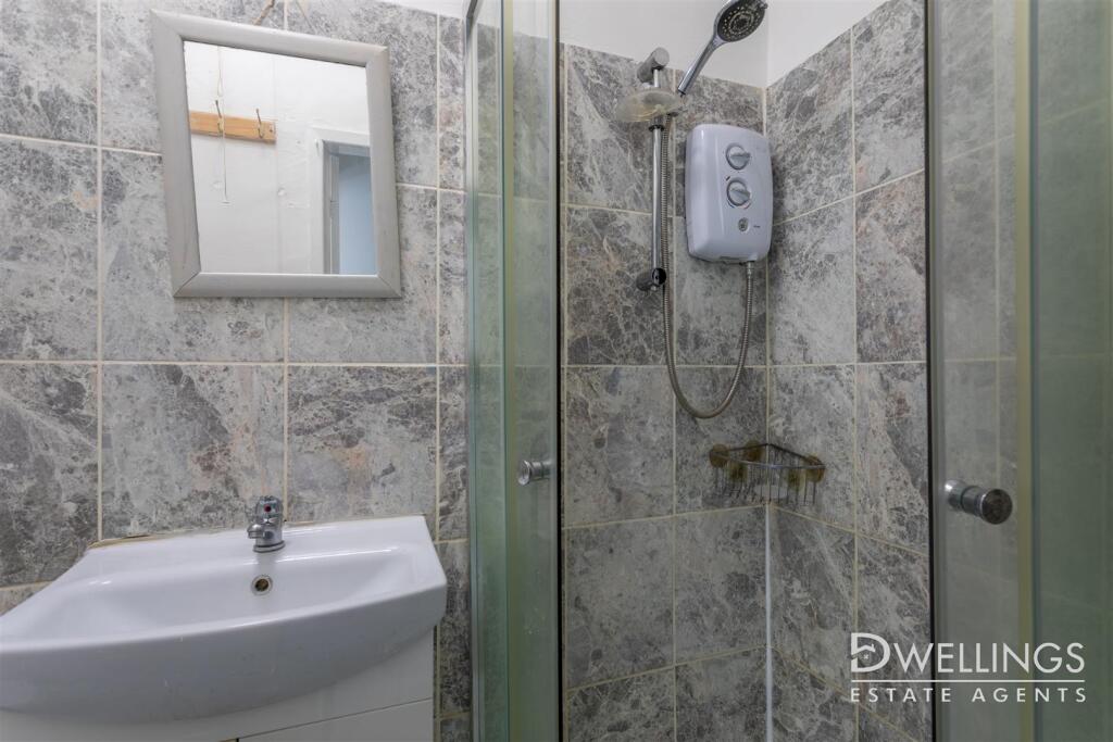 DWELEST - 26 Ordish Street, DE14 3SA-0023.jpg