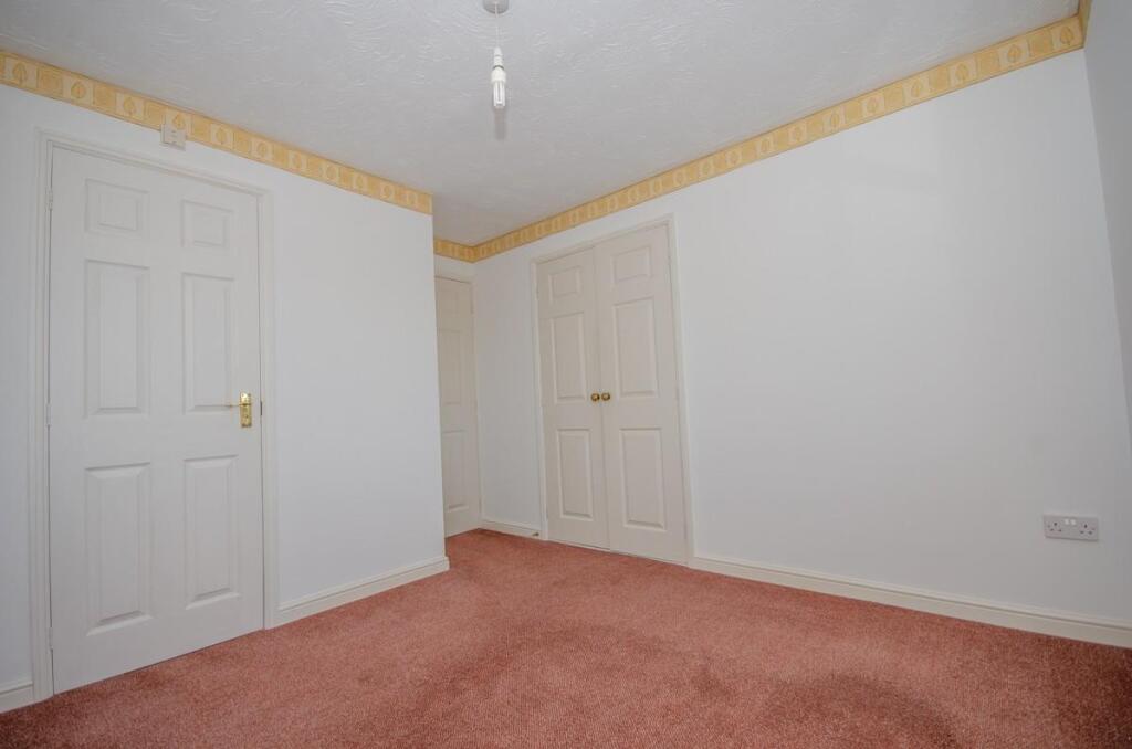 Bedroom one pic 2.jpg
