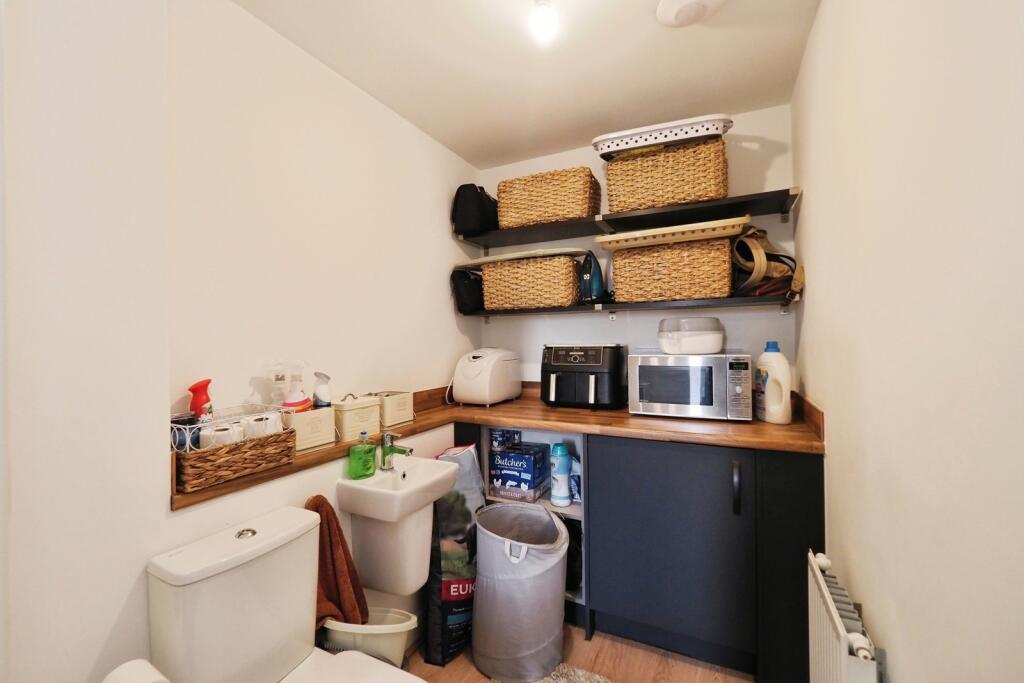 Wc/Utility Room