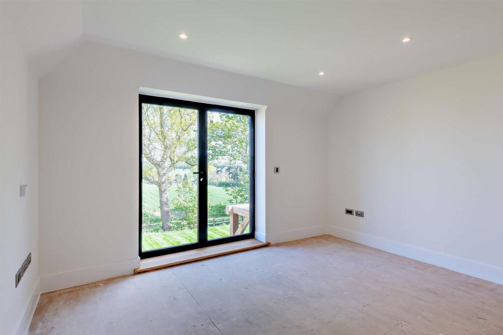 8645360-interior32-800.jpg