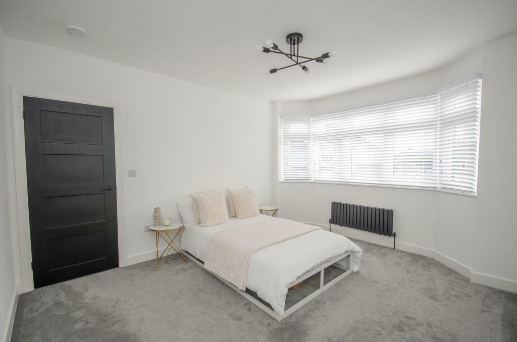 BEDROOM 2 PIC 2.jpg