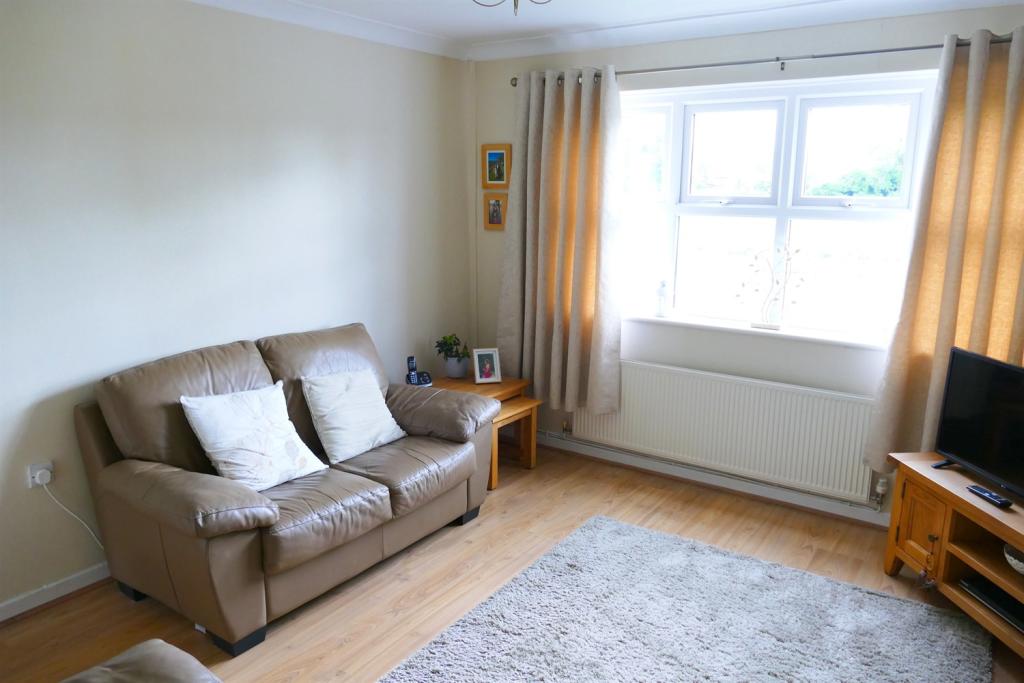 Lounge b
