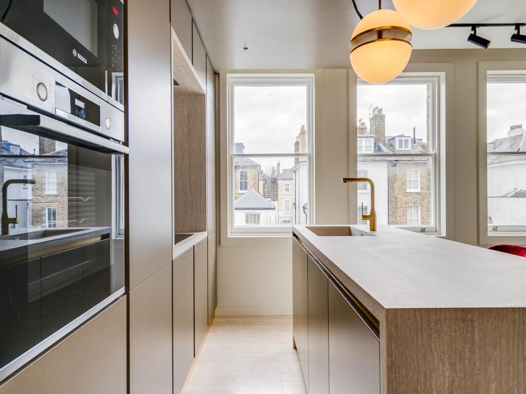 Harcourt Terrace 16 