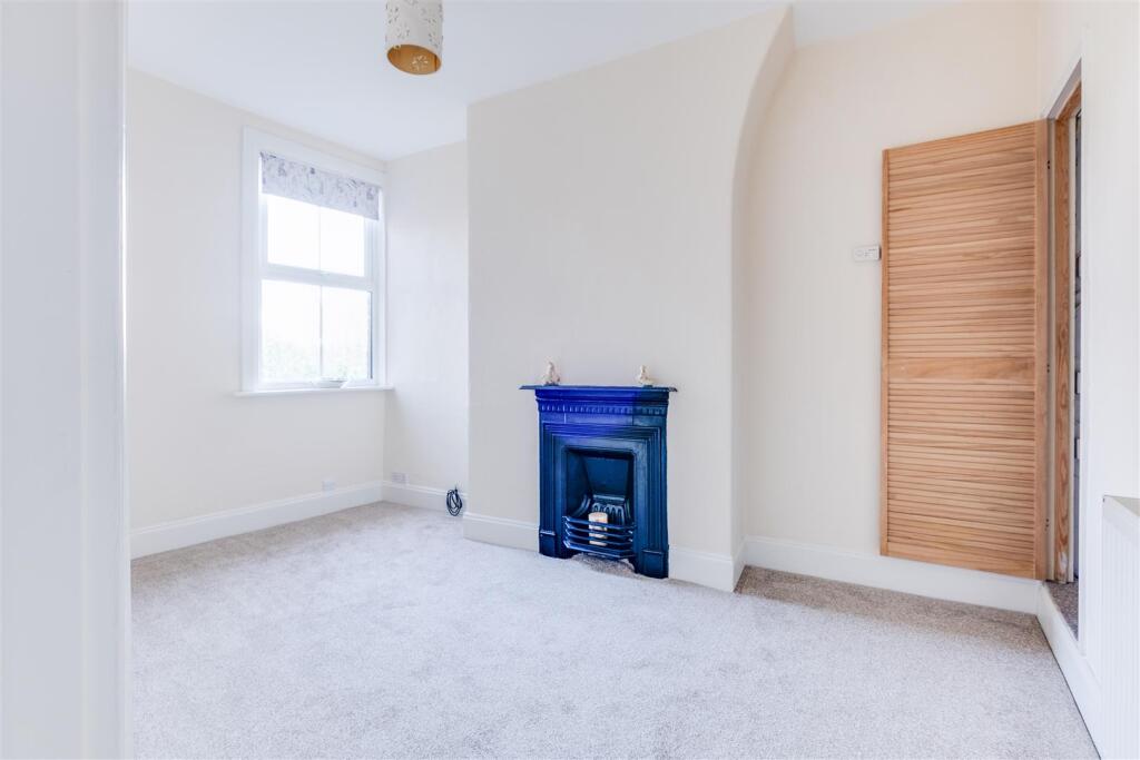 Constables - 27 Raby Road-12.jpg