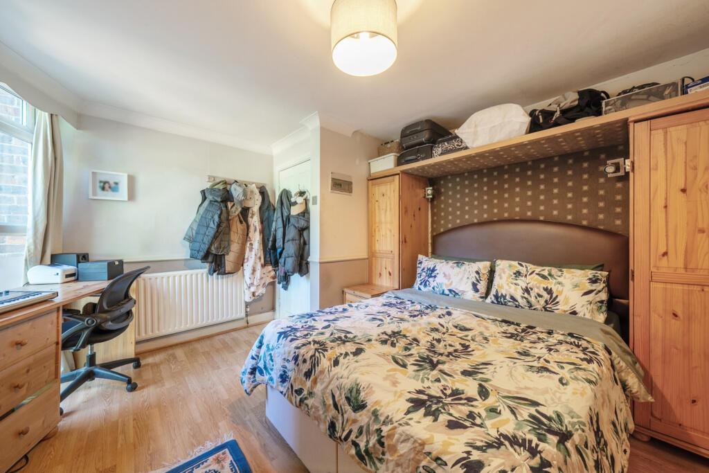 1317148-3-686643c...