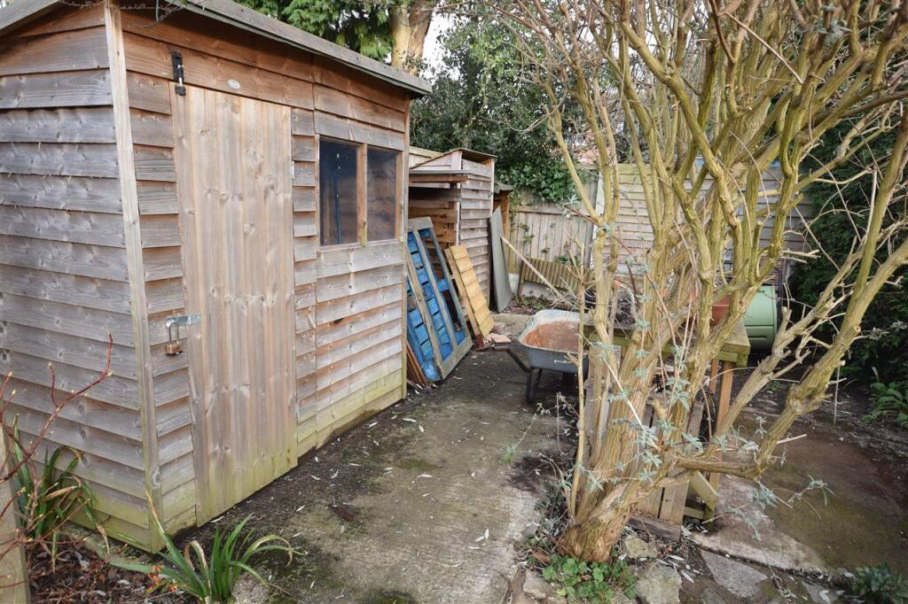 FURTHER SHED