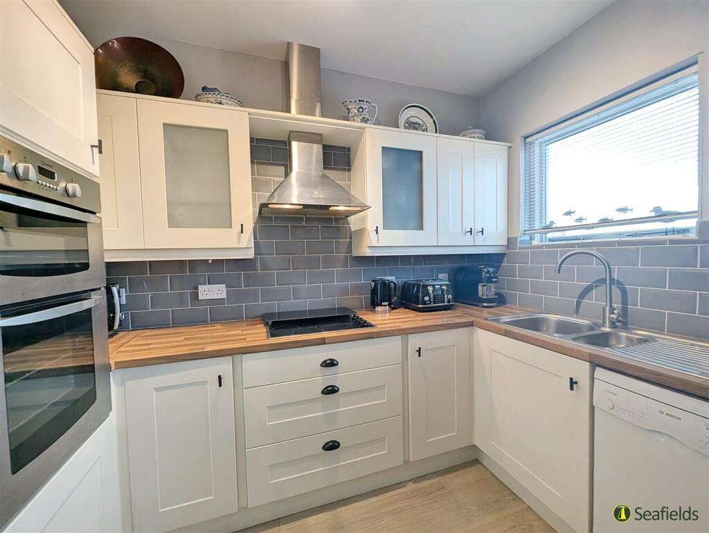 Modern Kitchen