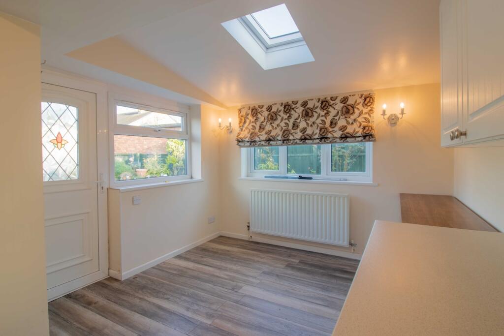 Kitchen 2 25 Kings Rd