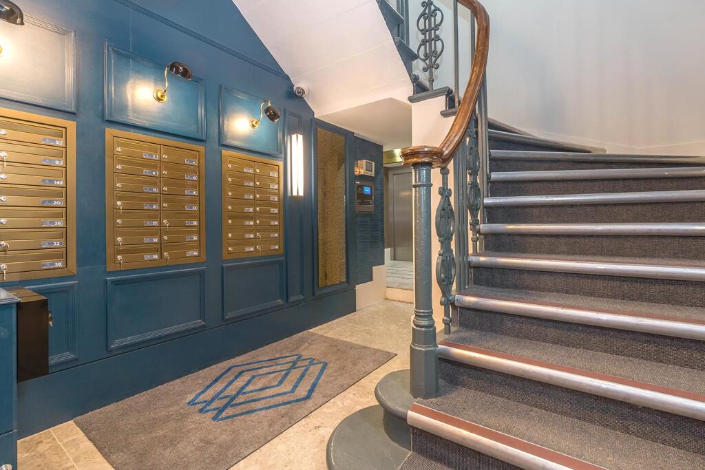Building Enterance