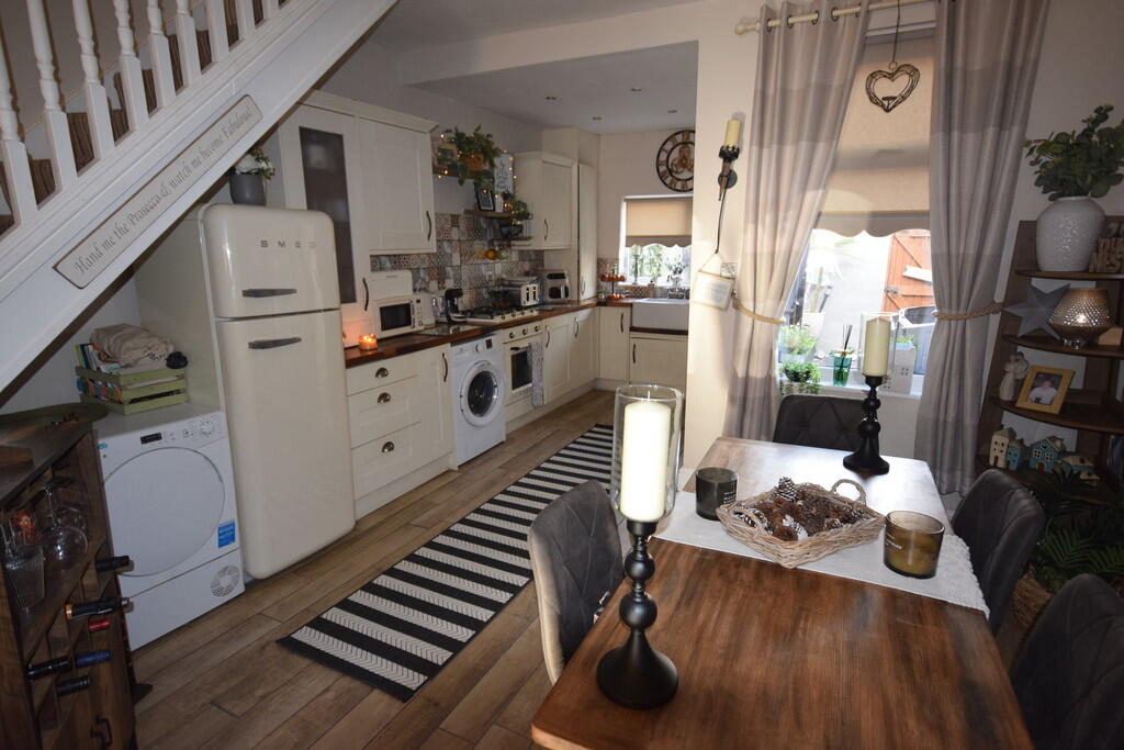 OPEN PLAN KITCHEN...