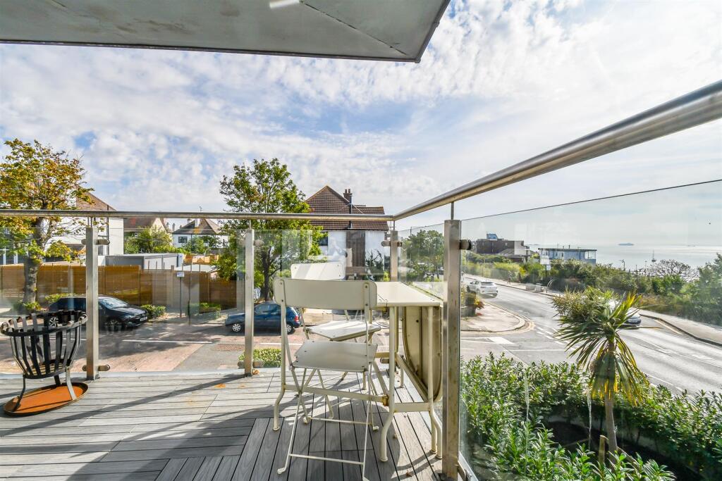 Balcony (4).jpg