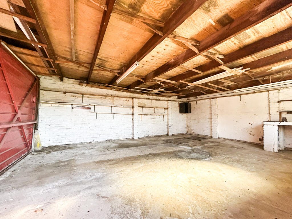 Double Garage