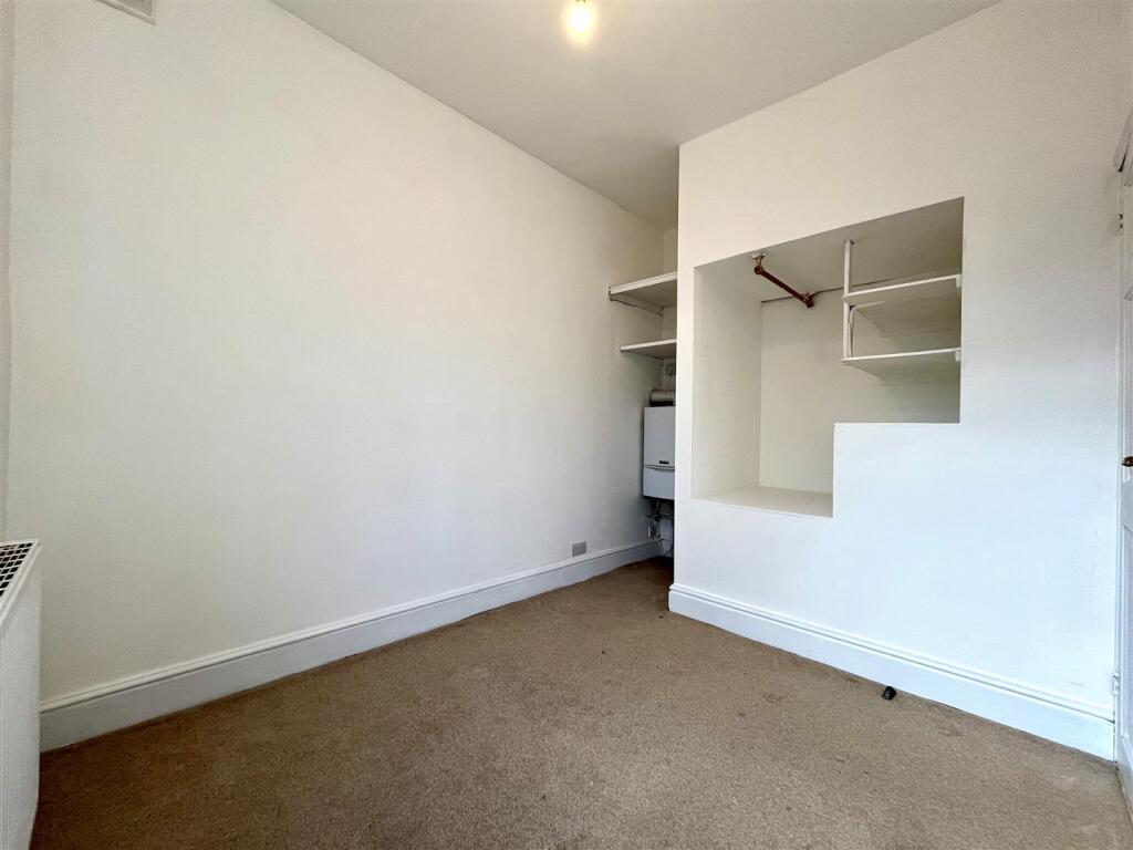 Bedroom 2 Aspect 2
