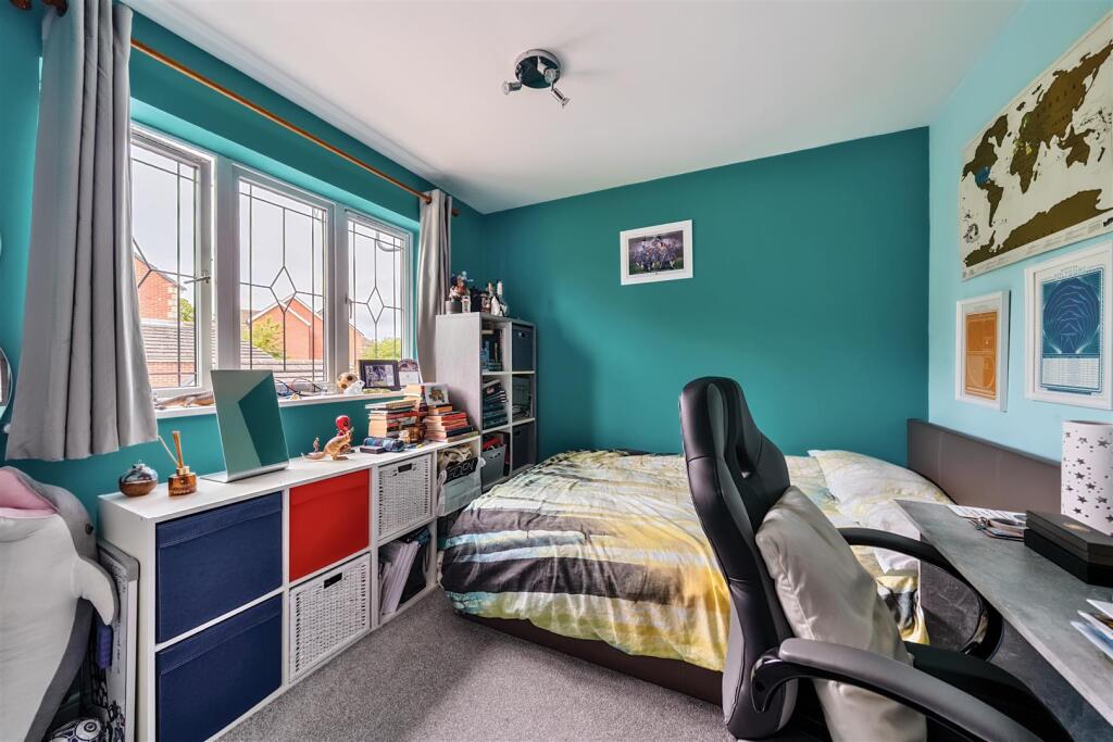 17 Harebell Close