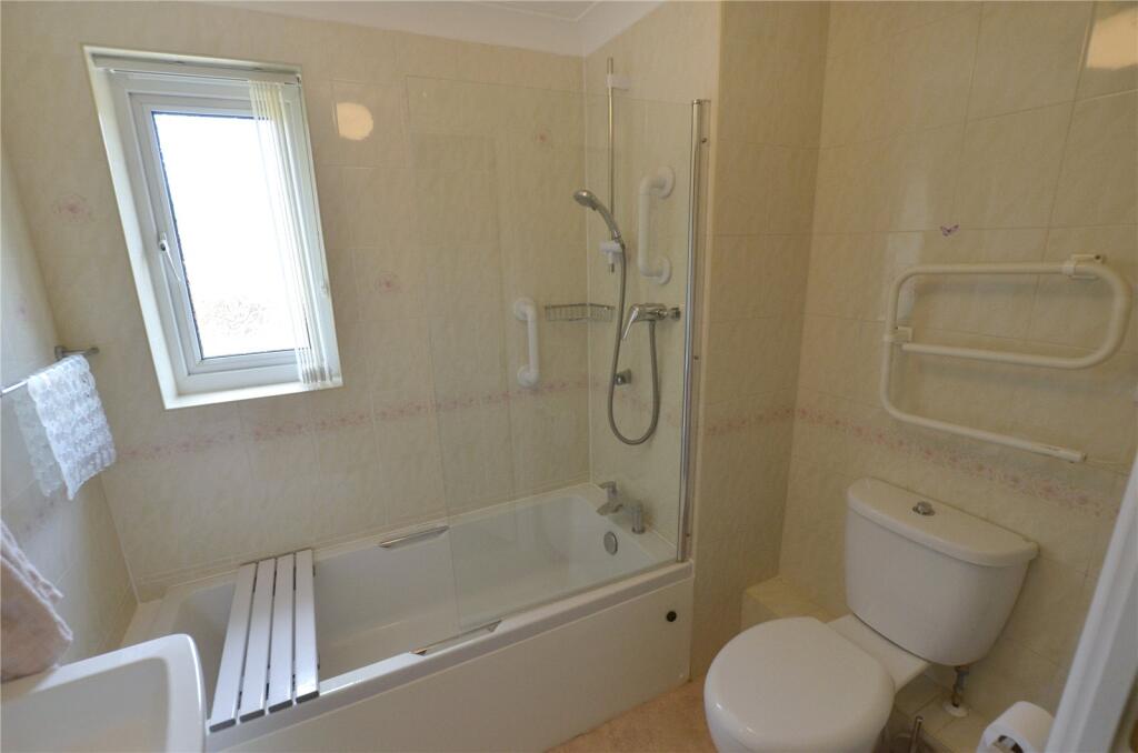 Bathroom/Wc