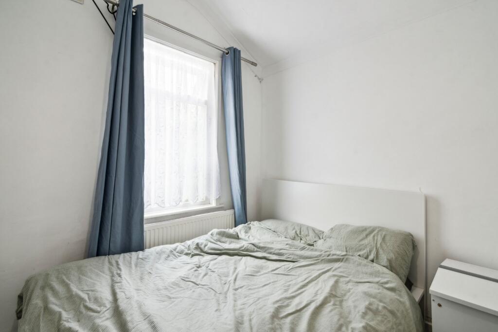 Picture No. 02