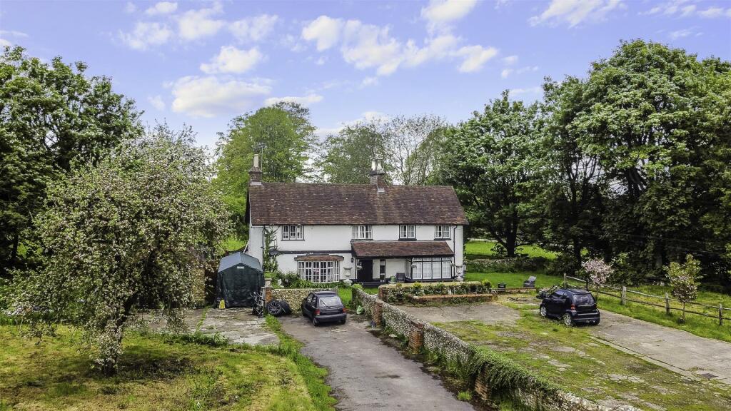 FRITH PARK FARM DRONE- (1).jpg