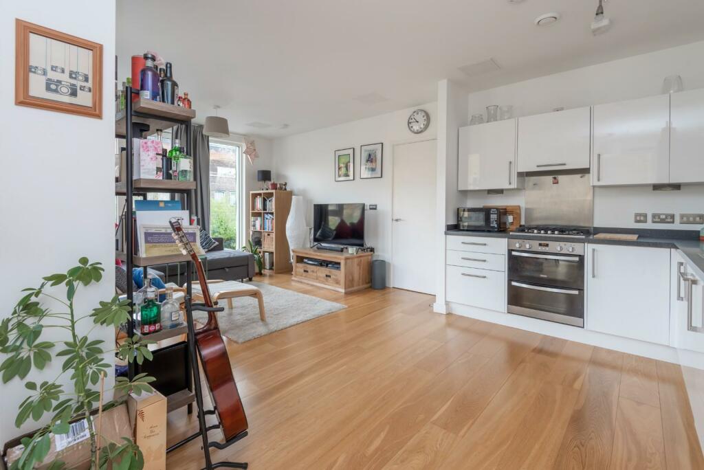 Kitchen/reception room