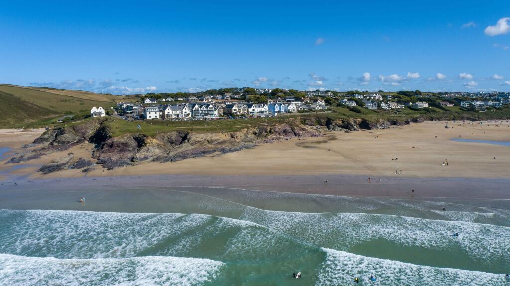 6667320dc9150_Aerial-shot-of-hotel-and-beach-Sept