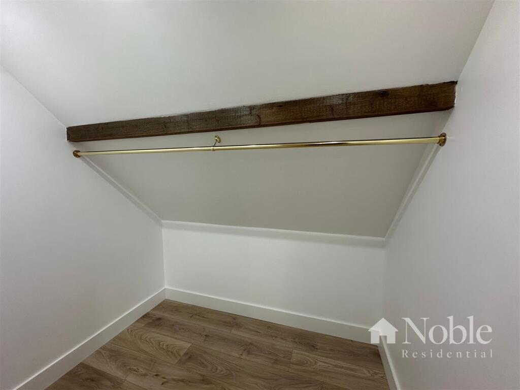 Walk in Wardrobe